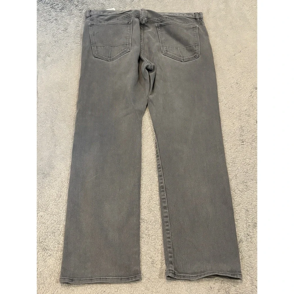 Banana Republic Traveler Slim Fit Gray Jeans Mens 36x30 Stretch Denim Pants